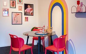 Pop Art Apartment - Balkon, Netflix, Nespresso, Zentral, Messe